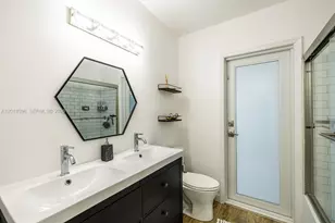 16713 SW 107th Pl, Miami, FL 33157 - Photo 15