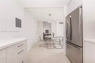 5555 Collins Ave, Miami Beach, FL 33140 - Photo 5