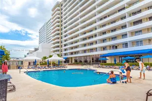 5555 Collins Ave, Miami Beach, FL 33140 - Photo 19