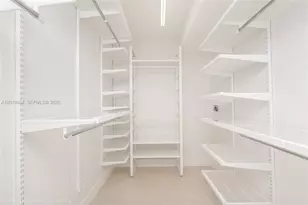 5555 Collins Ave, Miami Beach, FL 33140 - Photo 33