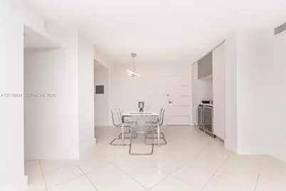 5555 Collins Ave #9U, Miami Beach, FL 33140 - Photo 7