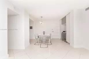 5555 Collins Ave, Miami Beach, FL 33140 - Photo 7