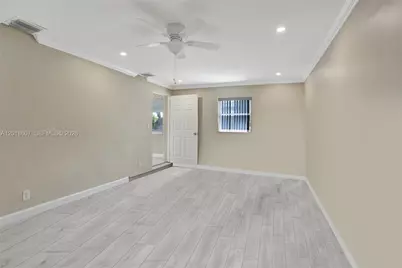 3401 NW 7th St, Lauderhill, FL 33311 - Photo 15