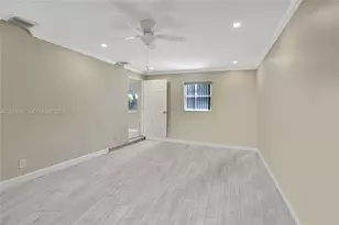 3401 NW 7th St, Lauderhill, FL 33311 - Photo 15