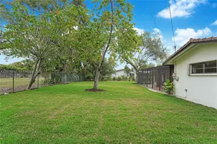 7220 SW 69th Ct, Miami, FL 33143 - Photo 31