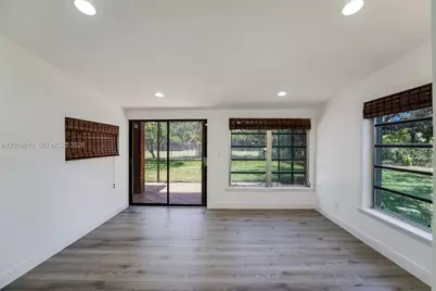 7220 SW 69th Ct, Miami, FL 33143 - Photo 23