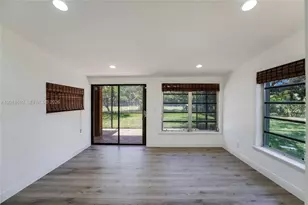 7220 SW 69th Ct, Miami, FL 33143 - Photo 23