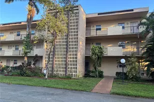 300 Berkley Rd, Hollywood, FL 33024 - Photo 27