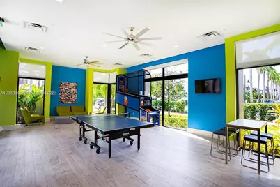 8167 NW 41 St #407, Doral, FL 33166 - Photo 15