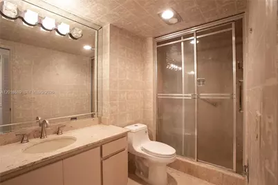 1800 NE 114th St #1502, Miami, FL 33181 - Photo 17