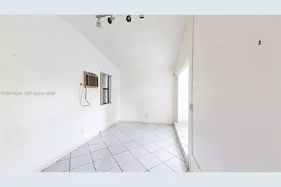 1610 NW 9th Ct, Homestead, FL 33030 - Photo 15