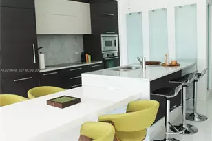 900 Biscayne Blvd, Miami, FL 33132 - Photo 11