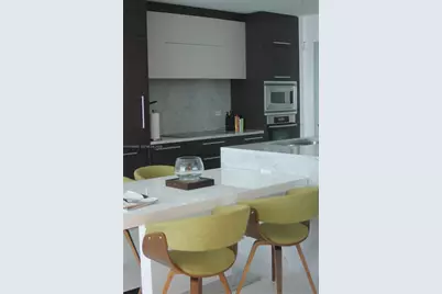 900 Biscayne Blvd #3207, Miami, FL 33132 - Photo 9