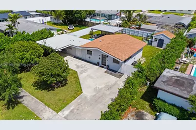 9955 SW 215th St, Cutler Bay, FL 33189 - Photo 1