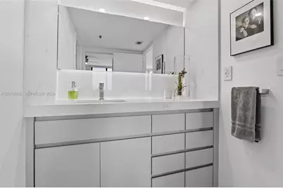 20505 E Country Club Dr #1431, Aventura, FL 33180 - Photo 23