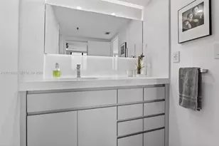 20505 E Country Club Dr, Aventura, FL 33180 - Photo 23
