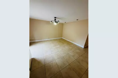 9127 SW 96th Ave, Miami, FL 33176 - Photo 5