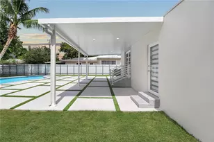3111 SW 15th St, Miami, FL 33145 - Photo 25