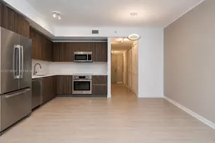 488 NE 18th St, Miami, FL 33132 - Photo 3