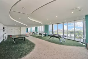 488 NE 18th St, Miami, FL 33132 - Photo 21
