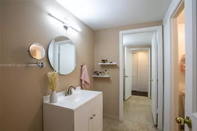 1800 NE 114th St #1207, Miami, FL 33181 - Photo 7