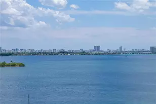 1800 NE 114th St, Miami, FL 33181 - Photo 15