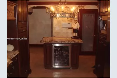 12425 SW 43rd St #-, Miami, FL 33175 - Photo 5