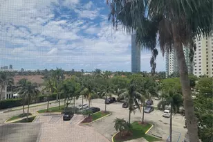 19380 Collins Ave, Sunny Isles Beach, FL 33160 - Photo 29