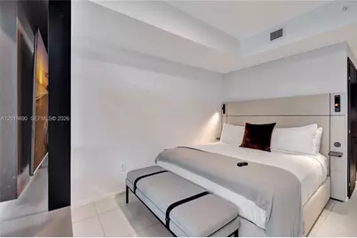 398 NE 5th St #1407, Miami, FL 33132 - Photo 7