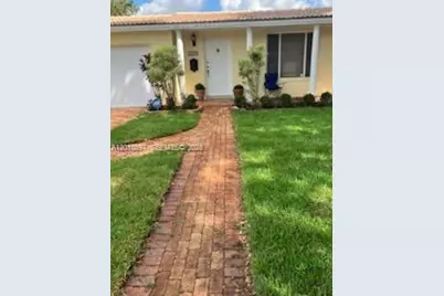 [Address not provided], Miami Lakes, FL 33014 - Photo 7