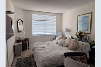1950 S Ocean Dr #4D, Hallandale Beach, FL 33009 - Photo 13