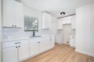 2760 NW 164th Terrace, Miami Gardens, FL 33054 - Photo 11