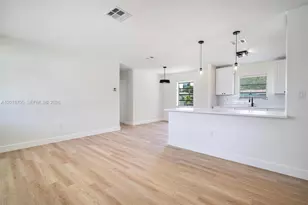 2760 NW 164th Terrace, Miami Gardens, FL 33054 - Photo 5