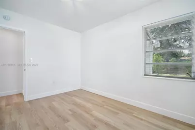 2760 NW 164th Ter, Miami Gardens, FL 33054 - Photo 23