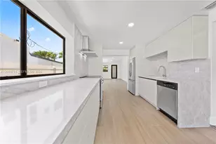 7515 SW 32nd St, Miami, FL 33155 - Photo 9