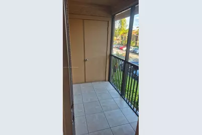 15581 SW 104th Ter #221, Miami, FL 33196 - Photo 5