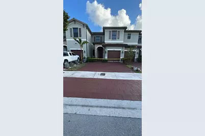 3342 W 104th Ter #3342, Hialeah, FL 33018 - Photo 1