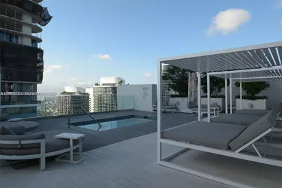 1010 Brickell Ave #2208, Miami, FL 33131 - Photo 23