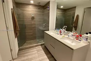 1010 Brickell Ave, Miami, FL 33131 - Photo 7