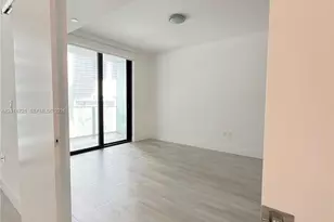 1010 Brickell Ave, Miami, FL 33131 - Photo 7