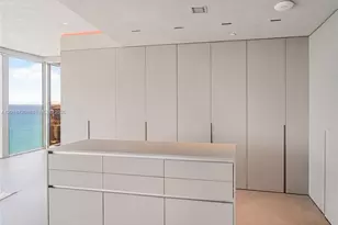 18555 Collins Ave, Sunny Isles Beach, FL 33160 - Photo 13