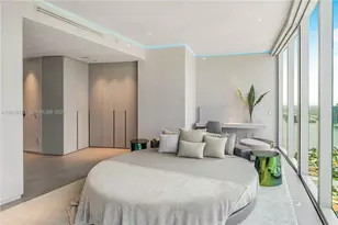 18555 Collins Ave, Sunny Isles Beach, FL 33160 - Photo 11