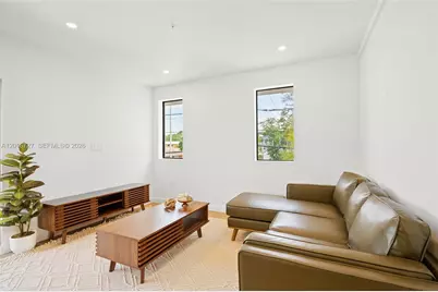 724 NW 55th Ter #724, Miami, FL 33127 - Photo 5