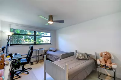 16175 Golf Club Rd #113, Weston, FL 33326 - Photo 23