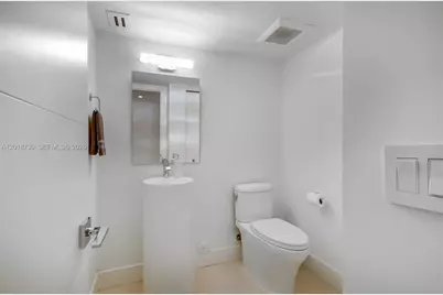 16175 Golf Club Rd #113, Weston, FL 33326 - Photo 13