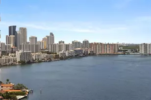 19195 NE 36th Ct, Aventura, FL 33180 - Photo 1