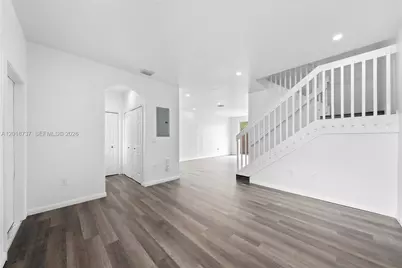 2445 SE 14th Ave #375, Homestead, FL 33035 - Photo 3