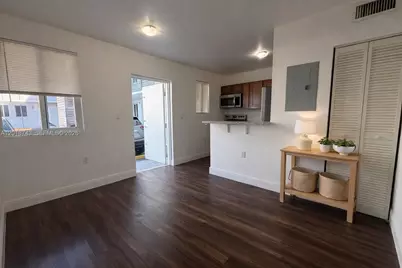 540 NW 7th St #28, Miami, FL 33136 - Photo 1
