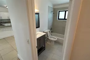 17601 NE 5th Ct, North Miami Beach, FL 33162 - Photo 15