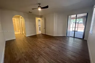 2816 Kinsington Cir, Weston, FL 33332 - Photo 9